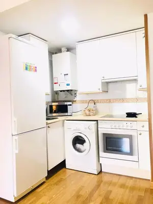 Una cocina o zona de cocina en - Hab compartida masculina-
