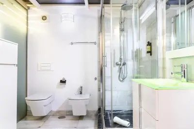Un baño de Madrid Río II - Espacioso dúplex