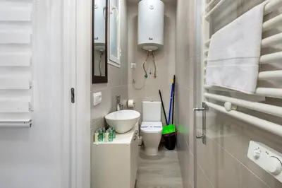 Un baño de Modern apartment - 1Bedroom 1Bathroom - Chueca