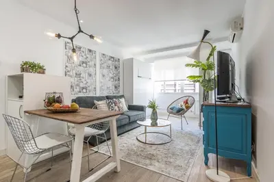 Una cocina o zona de cocina en Modern and bright studio – Salamanca
