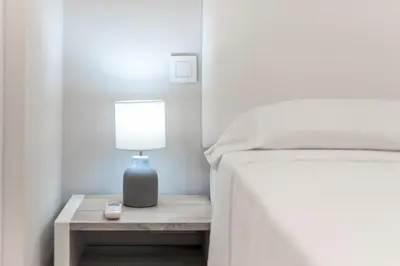 Cama o camas de una habitación en Cozy 1BD San Miguel-Plaza Mayor city centre