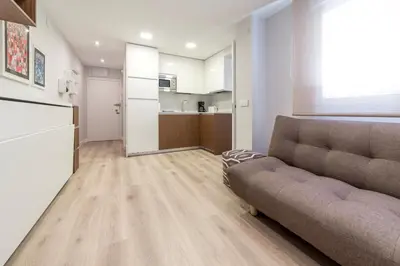 Una cocina o zona de cocina en Cozy 1BD San Miguel-Plaza Mayor city centre