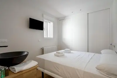 Cama o camas de una habitación en Central and bright - 2Bedrooms 2Bathrooms-Malasaña