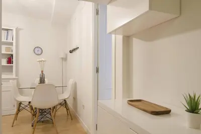 Plano de Trendy Cozy - 1 Bedroom 1 Bathroom - Chamberí