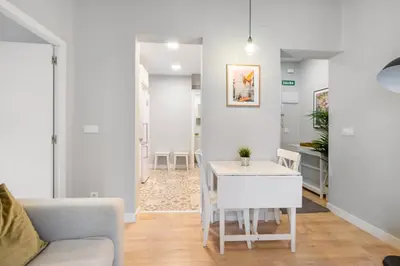 Zona de estar de Refurbished Bright-2Bedrooms 1bathroom-Lavapies