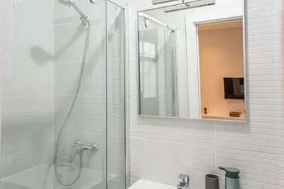 Un baño de Stylish renovated apt - 2BD2BTH -Chamberí
