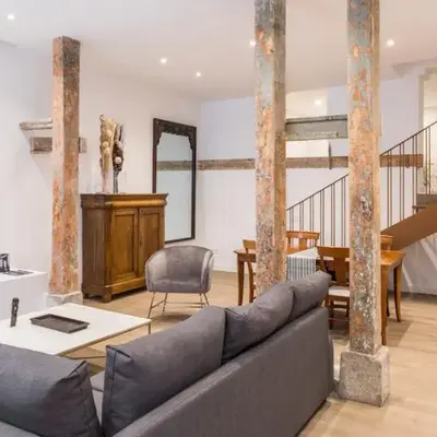 Stylish renovated apt - 2BD2BTH -Chamberí