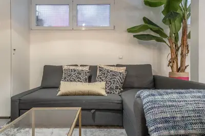 Zona de estar de Modern and Stylish - 2BD 2BTH - La Latina