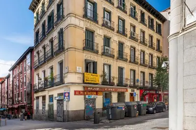 Edificio en el que se encuentra el apartamento