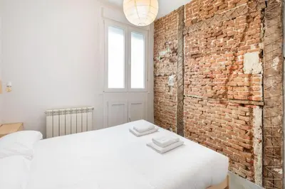 Cama o camas de una habitación en Centrally located bright -4Bedrooms 3Baths- Sol