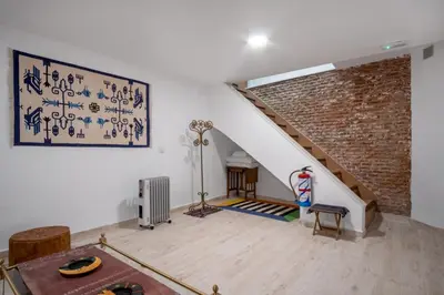Plano de Cozy and Vintage-2Bedrooms 1.5Bathrooms-Malasaña