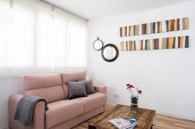 Zona de estar de For You Rentals Precioso Apartamento TEMPORAL Preciados PRE105B