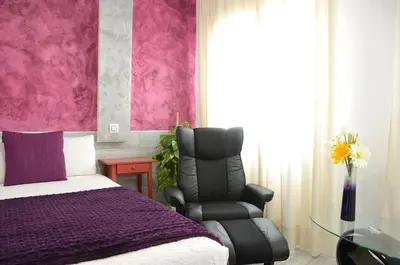 Cama o camas de una habitación en Hostal Alexis Madrid