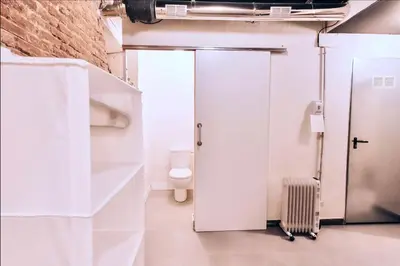 Un baño de Estudio Loft en el centro de Madrid