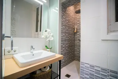 Un baño de Apartamento Palacio Real de Madrid, histórico