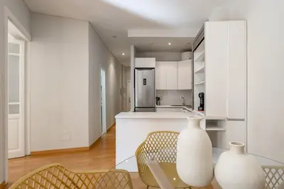 Una cocina o zona de cocina en Stylish Bright -2 Beds 2 Baths - Plaza de España