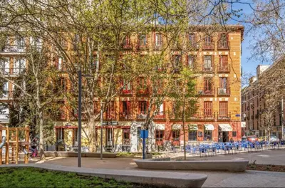Edificio en el que se encuentra el apartamento