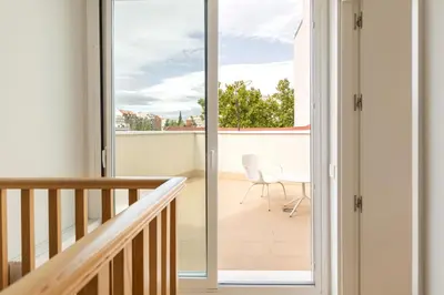 Un balcón o terraza de Uma Suites O'Donnell