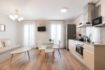 Una cocina o zona de cocina en Roisa Centro