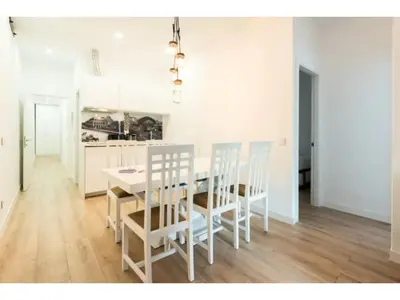 Zona de estar de Apartamento 3 Habs enfrente de Atocha Mendez3º