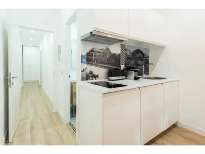 Una cocina o zona de cocina en Apartamento 3 Habs enfrente de Atocha Mendez3º