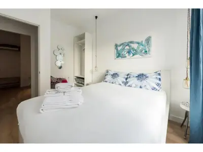 Cama o camas de una habitación en Apartamento 3 Habs enfrente de Atocha Mendez3º