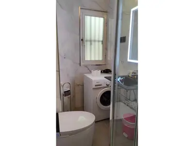 Un baño de Tranquilo apartamento 5 pers. Madrid Río Mendoza