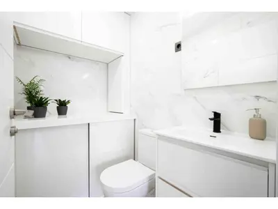 Un baño de Precioso apartamento a pie de calle - Retiro- Dr Laguna
