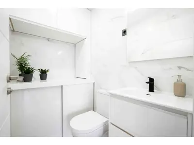 Un baño de Precioso apartamento a pie de calle - Retiro- Dr Laguna