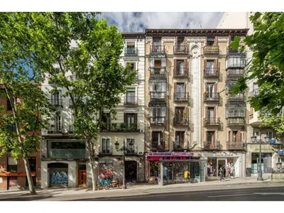 Edificio en el que se encuentra el apartamento