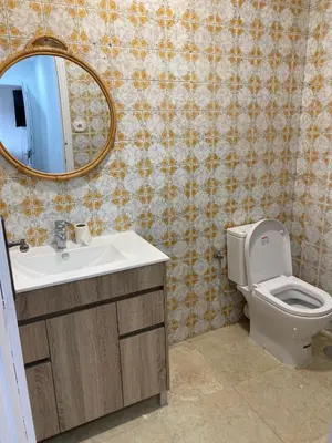 Un baño de Cosmopolita Madrid zona Céntrica