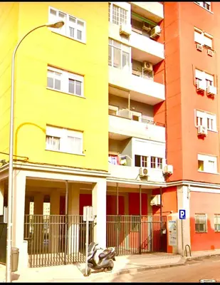 Edificio en el que se encuentra el apartamento