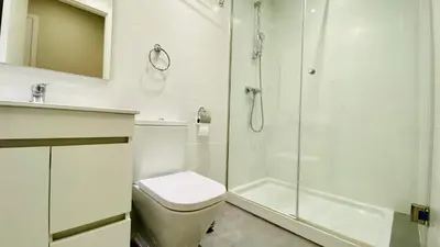 Un baño de Centrally located duplex: Madrid Río-Palacio Real LINNEO