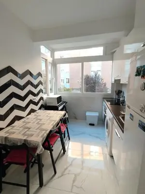 Una cocina o zona de cocina en Apartamento luminoso y nuevo en Madrid Rio