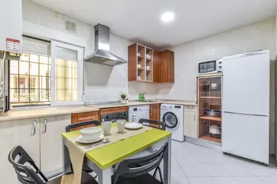Una cocina o zona de cocina en Retiro VII - Práctico, moderno y en plena ciudad de Madrid