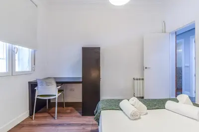 Cama o camas de una habitación en Retiro VII - Práctico, moderno y en plena ciudad de Madrid