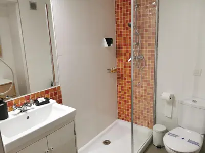 Un baño de La Estancia de Leganitos