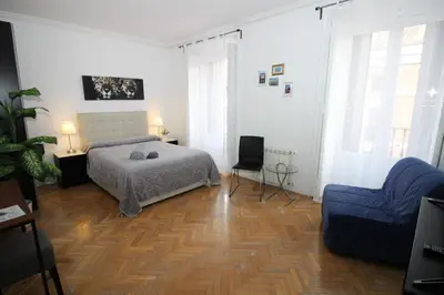 Cama o camas de una habitación en Madrid, C. Mayor