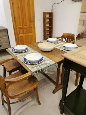 Plano de Loft in Beautiful 19th Century House