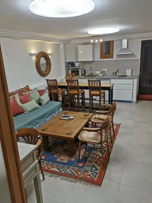 Una cocina o zona de cocina en Loft in Beautiful 19th Century House