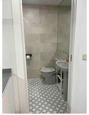 Un baño de Madrid Villa Suites Bianco