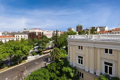 El barrio de los alrededores o un barrio cerca de este hotel