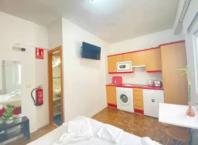 Una cocina o zona de cocina en Estudio Acogedor chueca