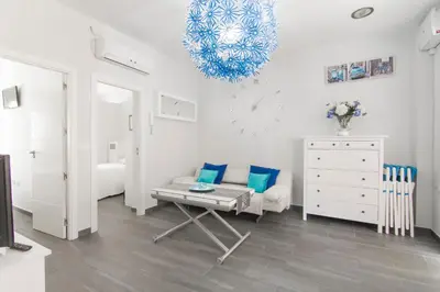 Plano de FANTÁSTICO APARTAMENTO MADRID RIÓ-PUERTA DEL ÁNGEL