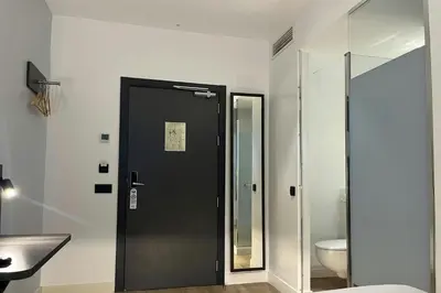 Un baño de Four Points Flex by Sheraton Madrid Atocha