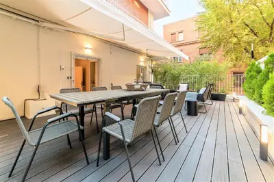 Plano de Wishome-Piso señorial con grandes terrazas y vistas al Parque del Oeste