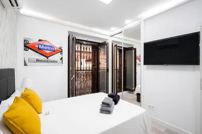 Una televisión o centro de entretenimiento en Noviciado Apartment