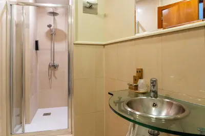 Un baño de Ateneo Puerta del Sol