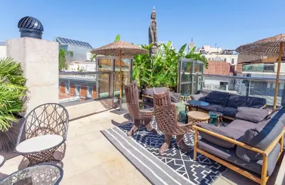 Un balcón o terraza de Hotel Urban, a Small Luxury Hotel of the World