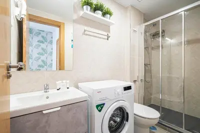 Un baño de Dobo Madrid ANR2